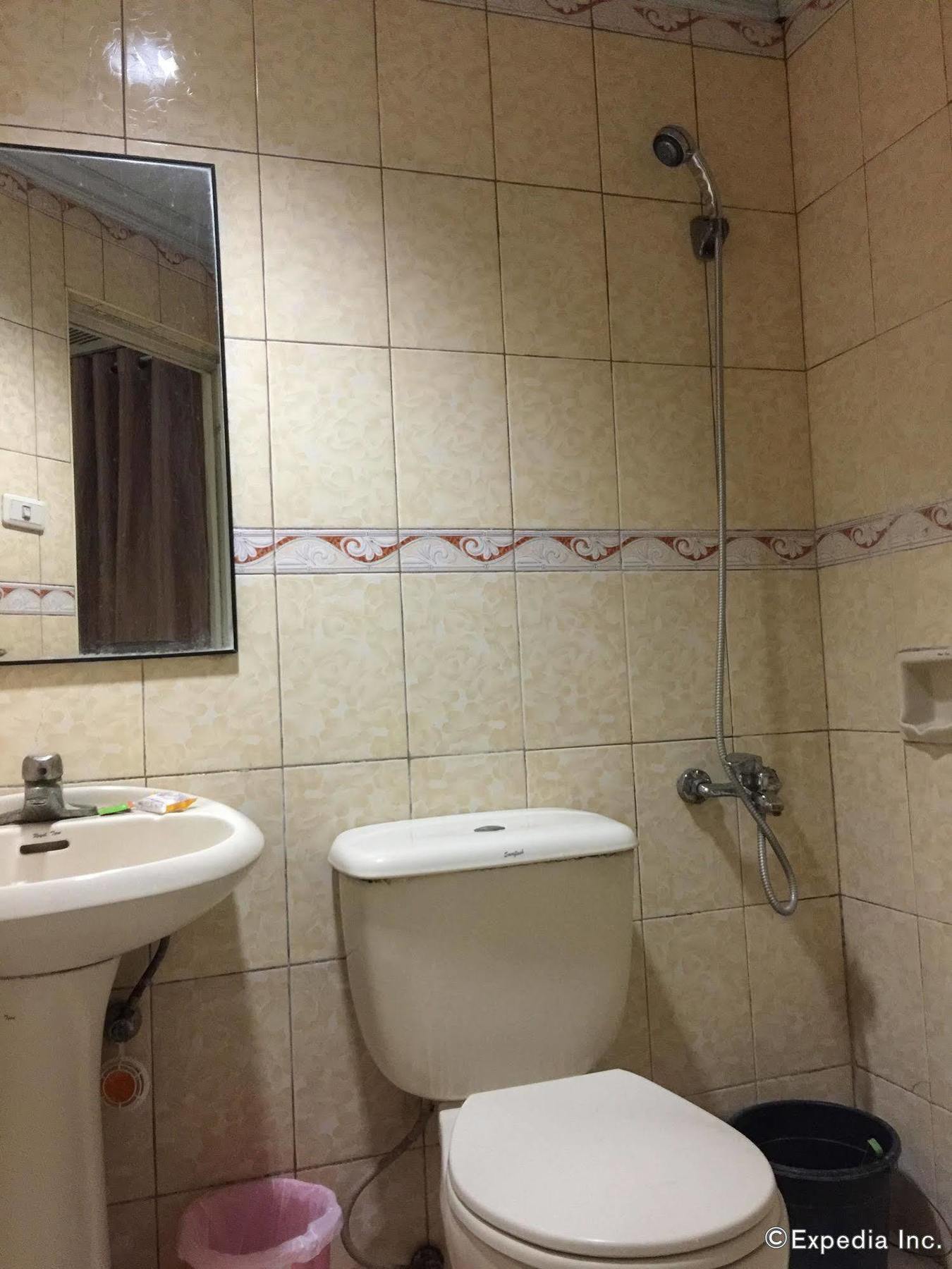 Buen Bella Pension House Tagbilaran City Ngoại thất bức ảnh