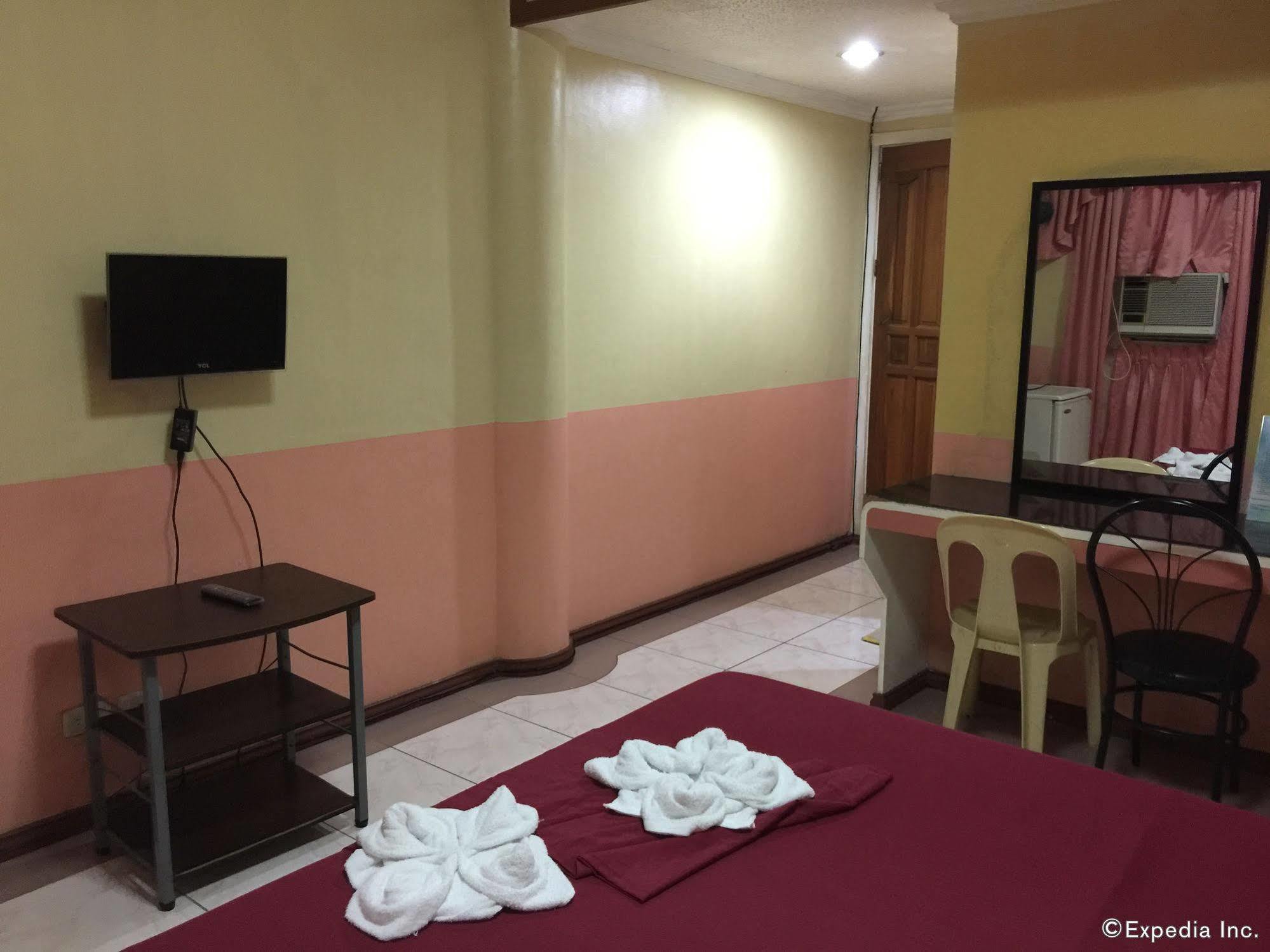 Buen Bella Pension House Tagbilaran City Ngoại thất bức ảnh