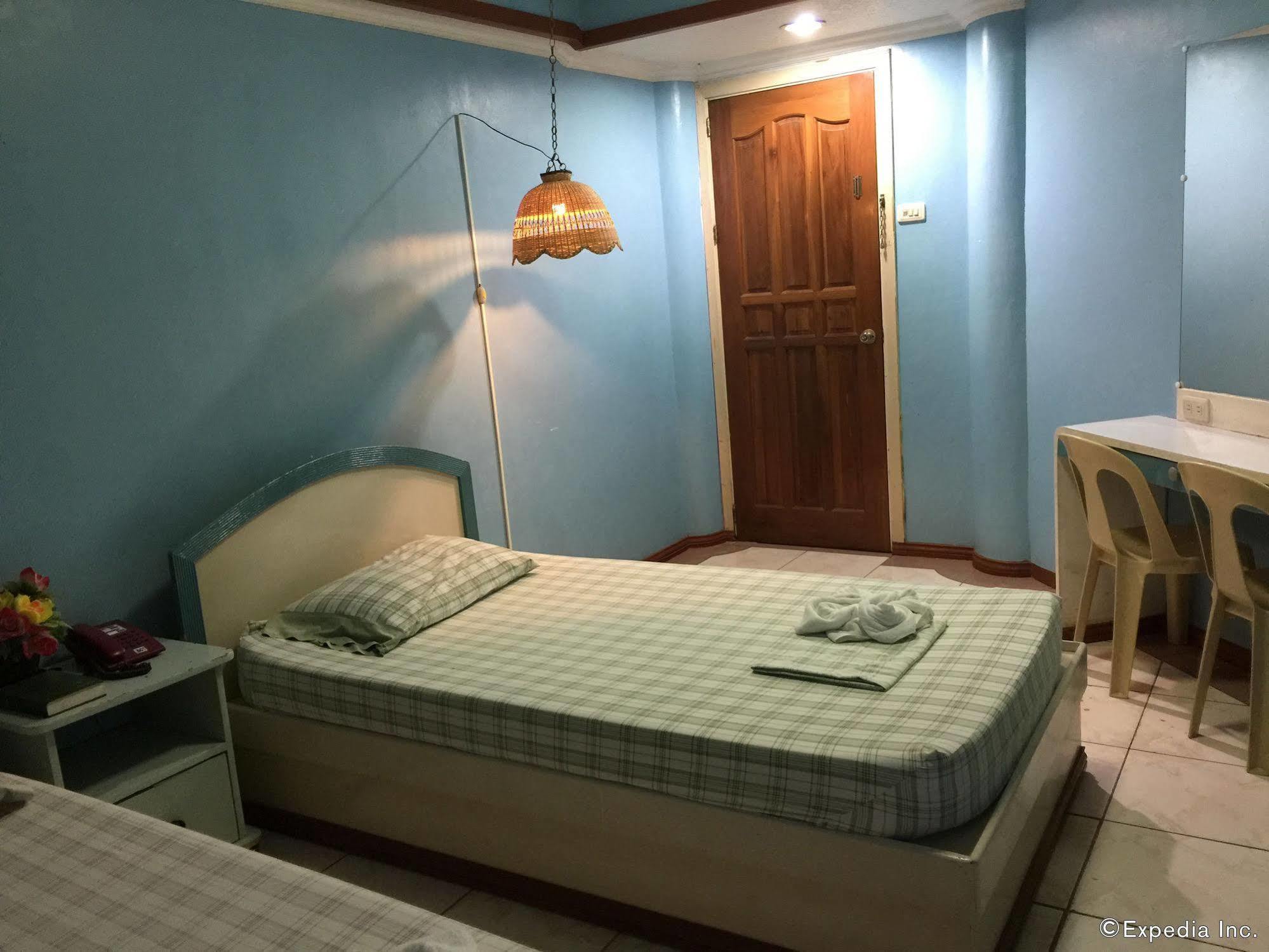 Buen Bella Pension House Tagbilaran City Ngoại thất bức ảnh