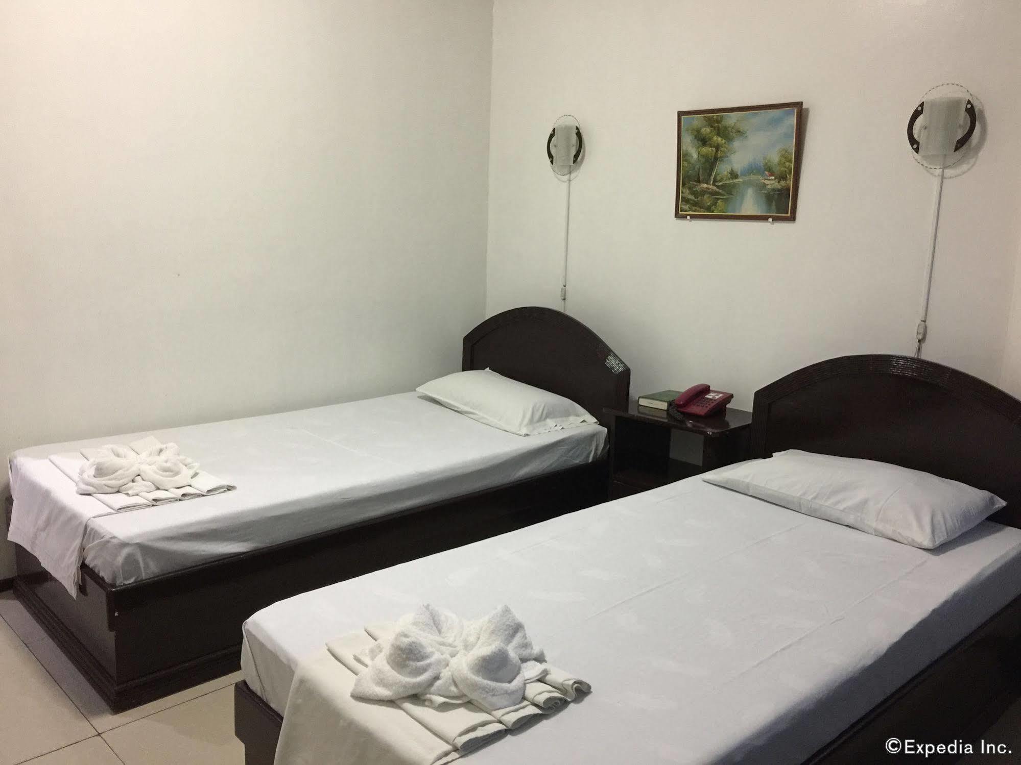 Buen Bella Pension House Tagbilaran City Ngoại thất bức ảnh